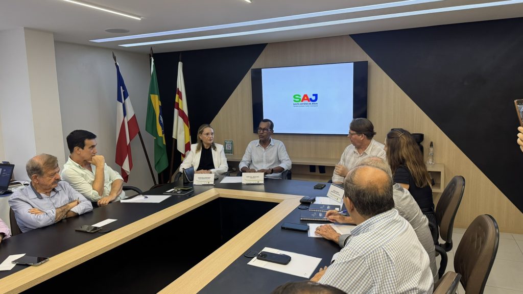 plano de governo sendo apresentado